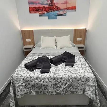 Jardin En El Centro Catedral * אוביידו